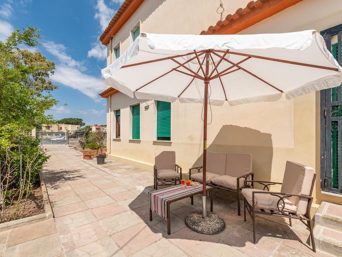 Casa Lupa Magnifica Con Giardino Villa Quartu Sant'Elena Exterior photo